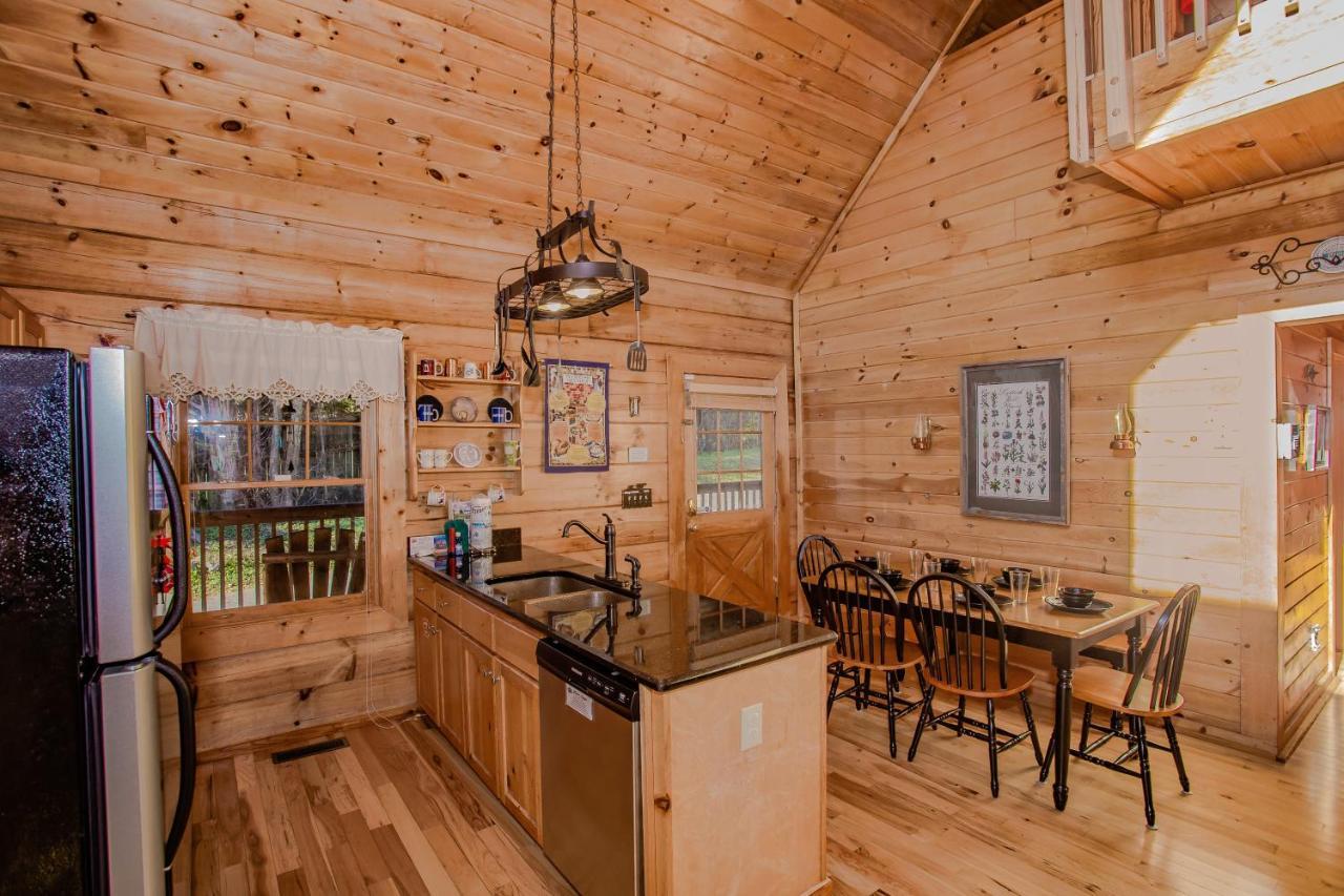 Highland Dream, Hot Tub, 1089 Free Tickets Each Paid Day, Dollywood And More Сивиървил Екстериор снимка