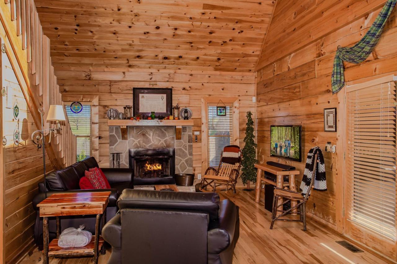 Highland Dream, Hot Tub, 1089 Free Tickets Each Paid Day, Dollywood And More Сивиървил Екстериор снимка